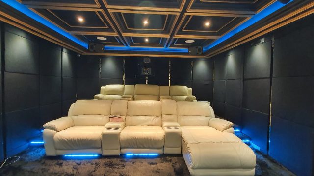 Bila Suhardi Membuat Sendiri Home Theaternya   (2)