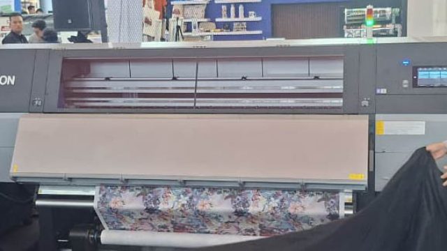 Epson Bidik Industri Tekstil Digital dengan Printer Produksi Berkecepatan Tinggi